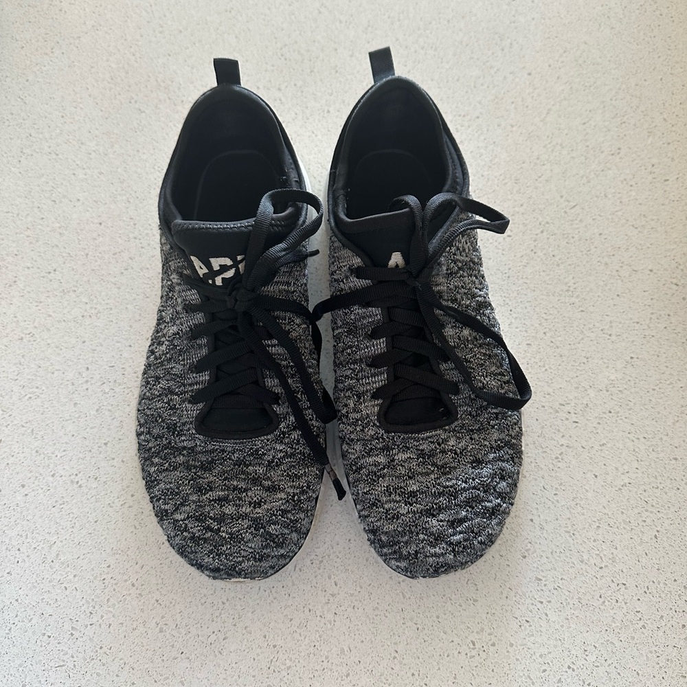 APL Women’s TechLoom Phantom